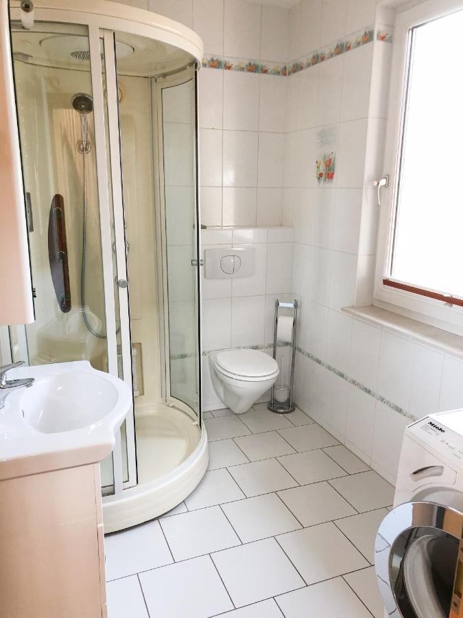 Ferienhaus Direkt An Der Spree Mit Whirlpool Und Sauna Berlin Exterior foto
