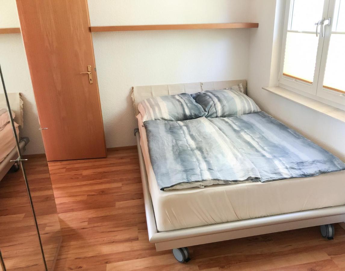 Ferienhaus Direkt An Der Spree Mit Whirlpool Und Sauna Berlin Exterior foto